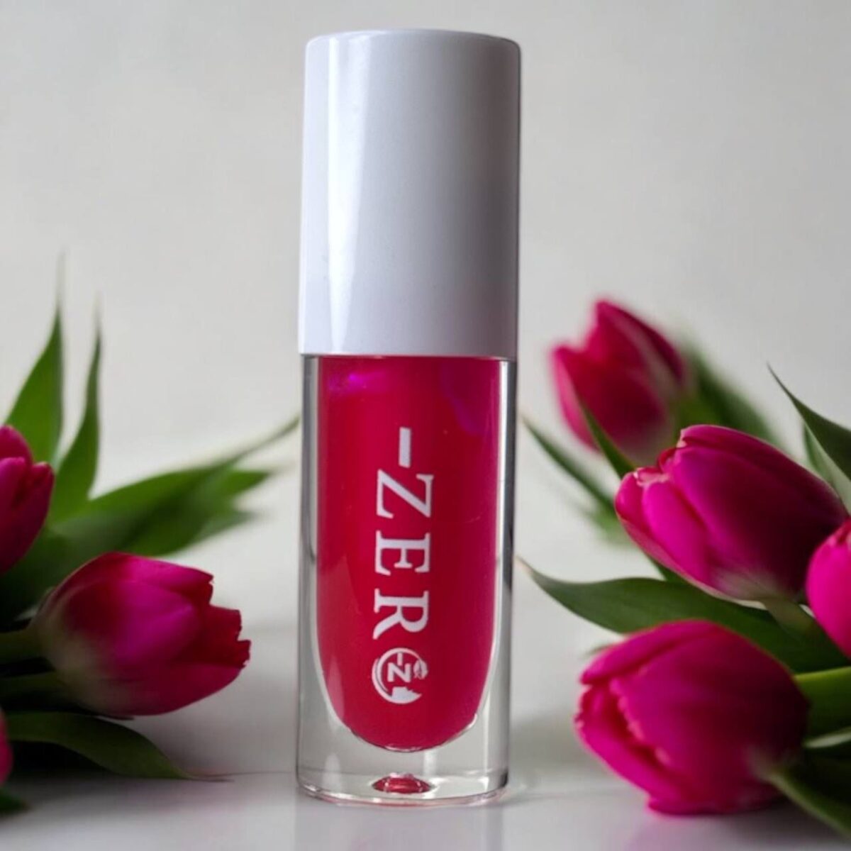 ⁦Soft red Lipgloss(-zero)6ml⁩ - الصورة ⁦1⁩